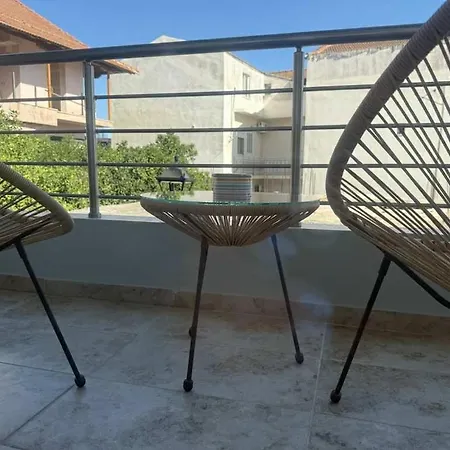 アパート Kalisti *